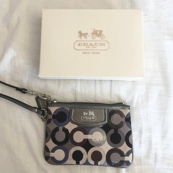Coach Wristlet - Picture 1 of 2